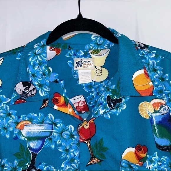 Cherokee Top Waikiki Wear Hawaiian Short Sleeve Button Up Tropical Mixed Drinks - Picture 6 of 12